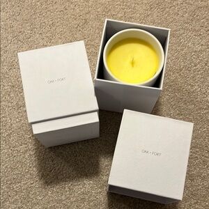 Oak + Fort Scented Candle home gift soy wax blend candle New in box 45h burn GWP